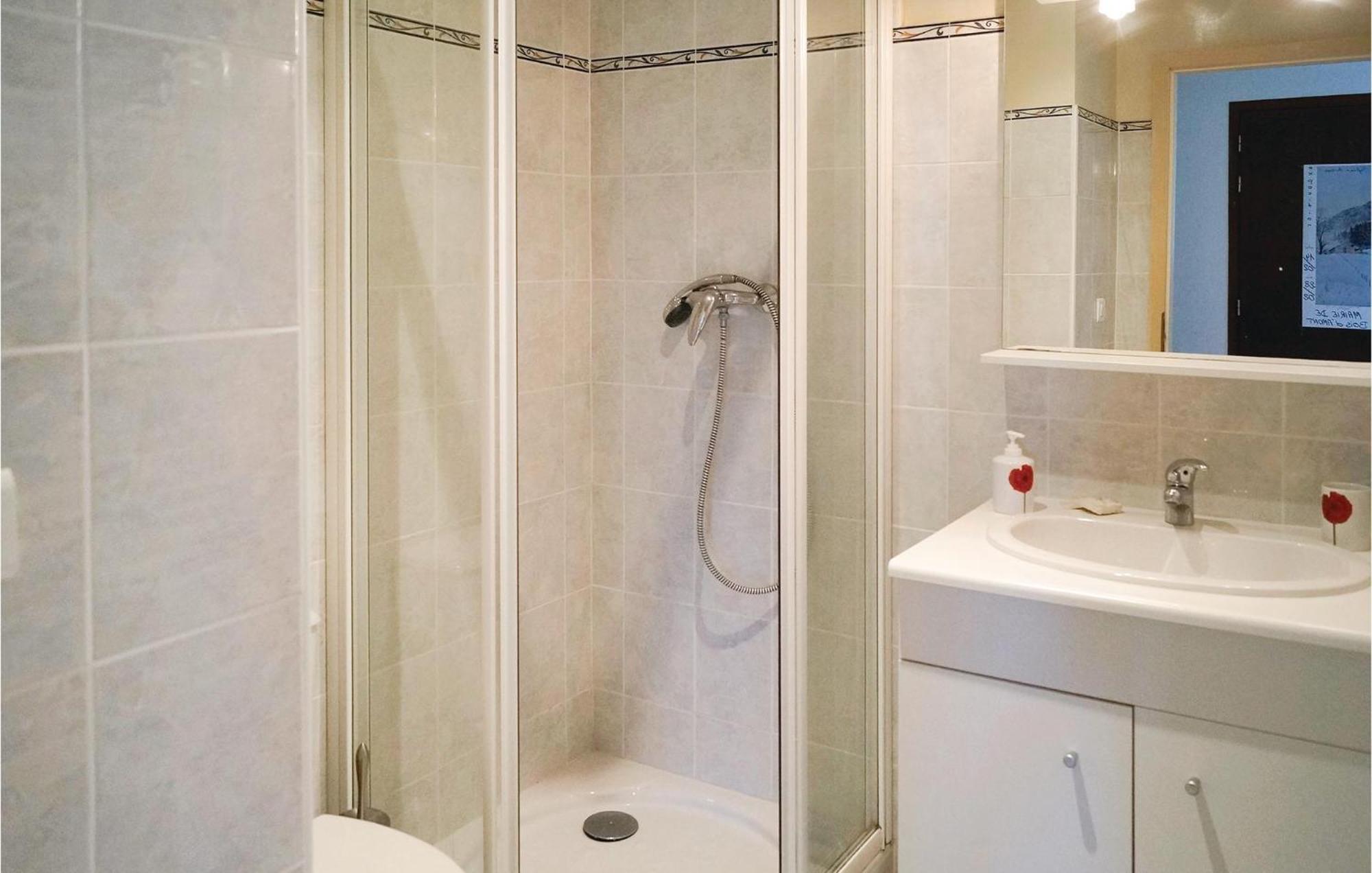 Cozy Apartment In Premanon With Kitchenette Zewnętrze zdjęcie